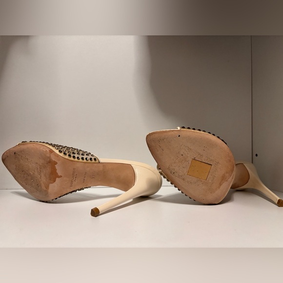 Gippy Crystal Mesh Stiletto Mules. (It’s missing 2 crystals) - Picture 4 of 5